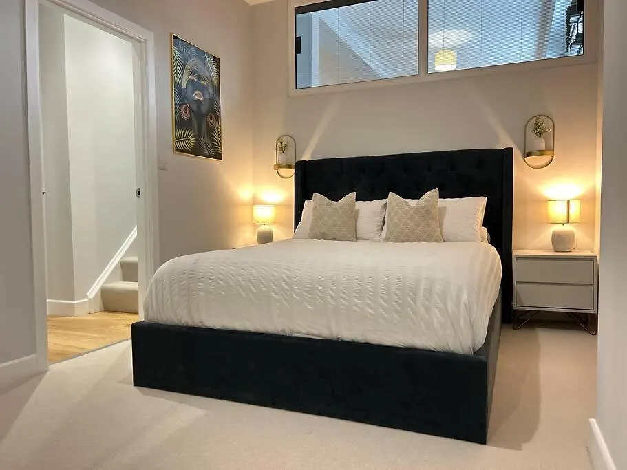 Trendy City Centre Apartment With Free Parking Southampton