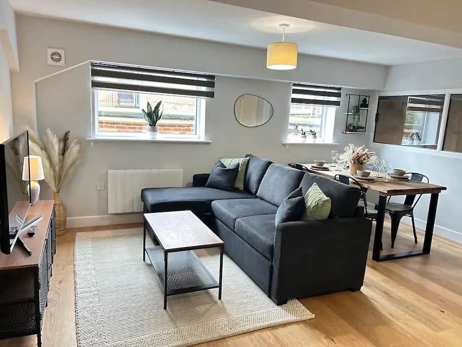 Trendy City Centre Apartment With Free Parking Southampton