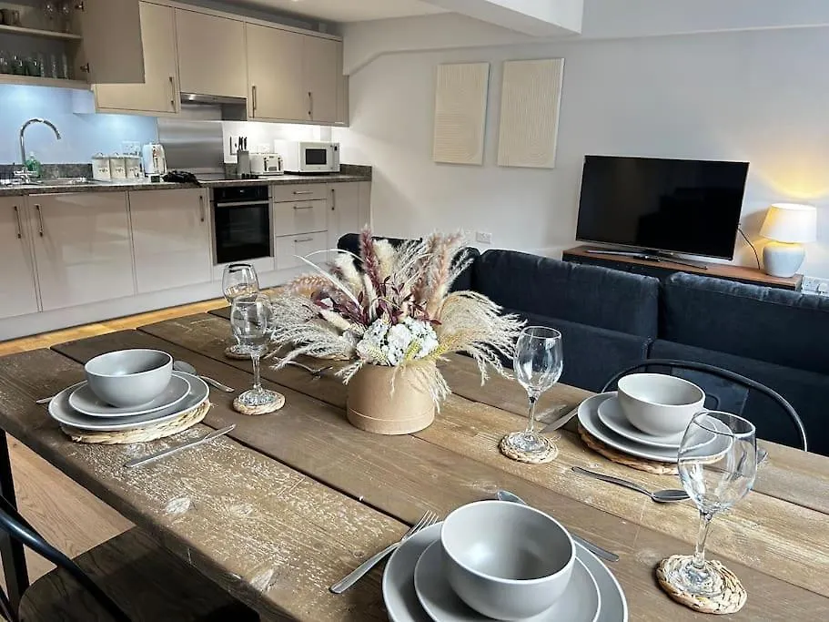 Trendy City Centre Apartment With Free Parking Southampton